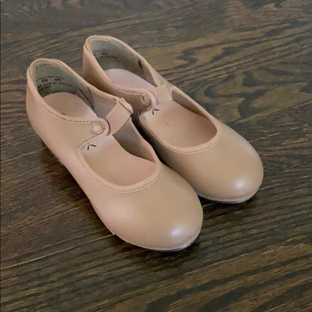 Capezio Tao Shoes